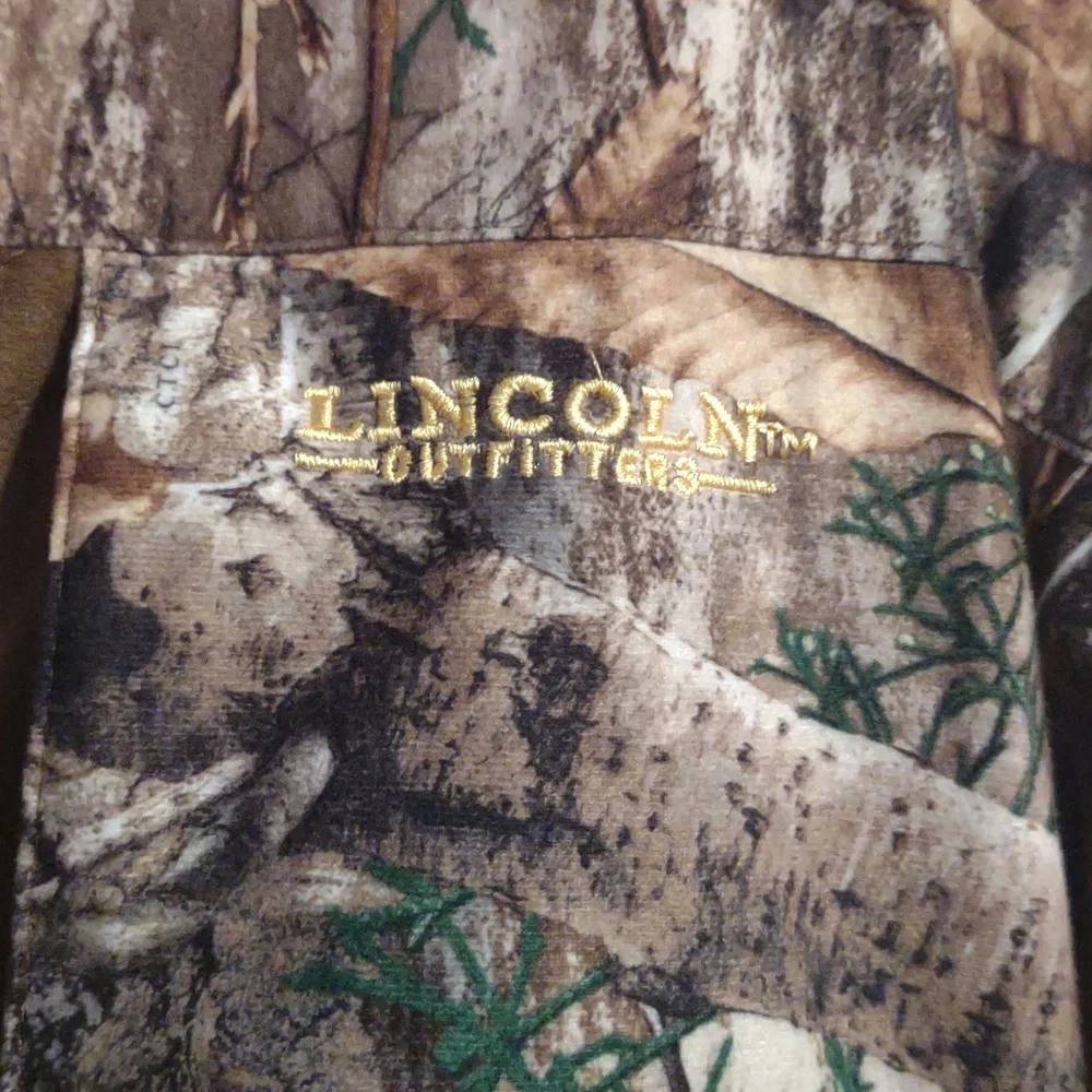 Lincoln‎ Outfitters Mens Medium Realtree Edge 2 Piece Camo Coat/Bib Overalls